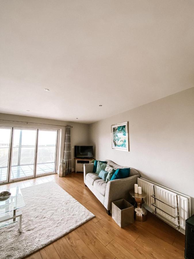 Luxury Sea View Apartment Portrush Exterior foto